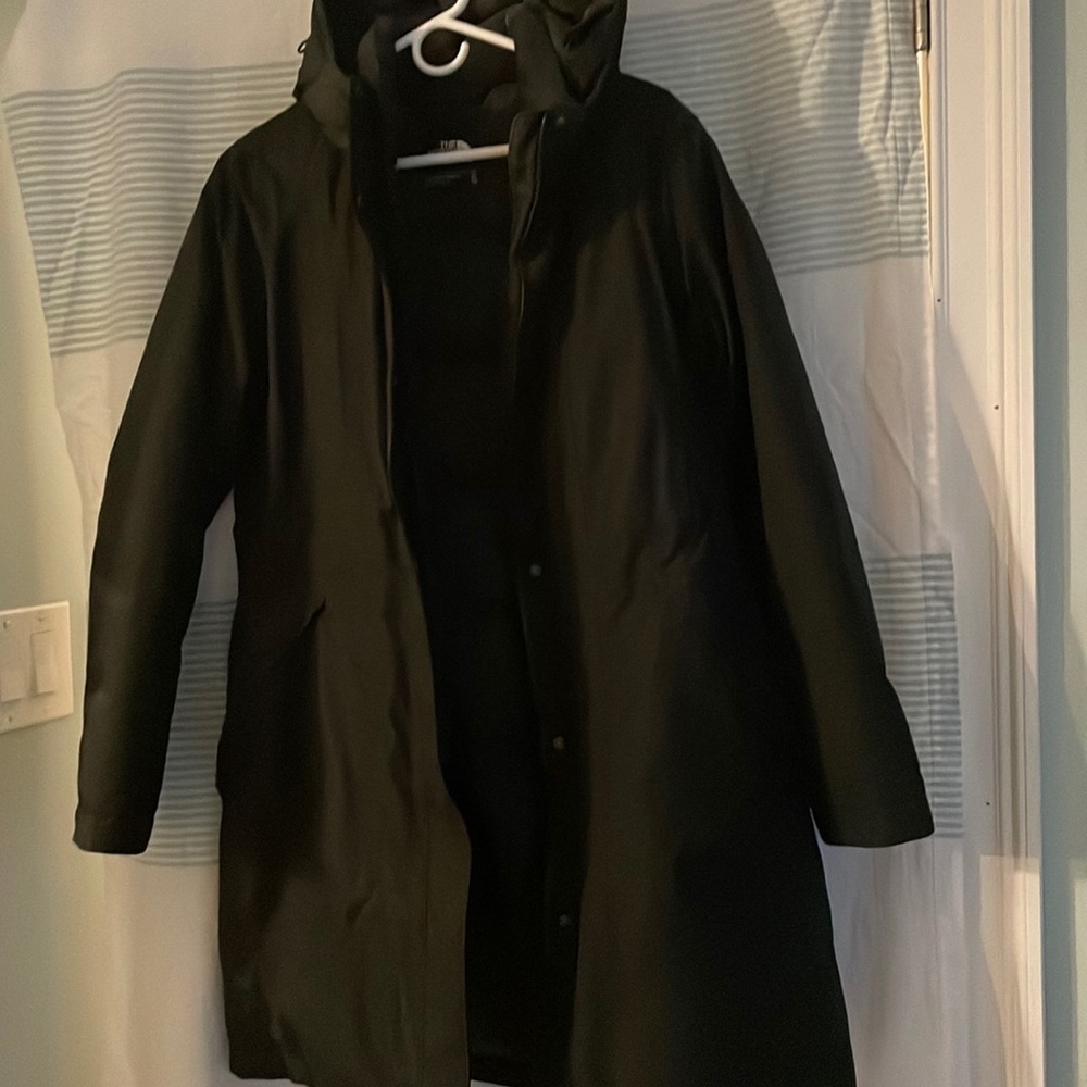 North face womens black xl down parka